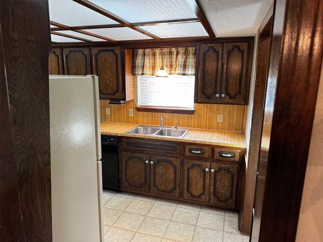 41 Timber Creek Drive, Shawnee, OK 74804