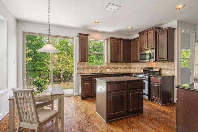 6004 Whipple WAY, Austin, TX 78745