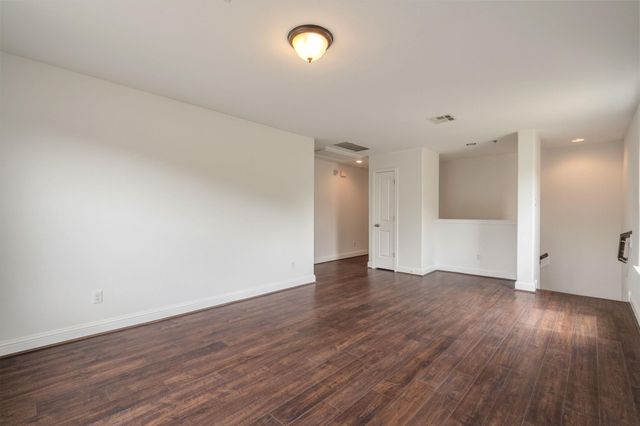 6004 Whipple WAY, Austin, TX 78745