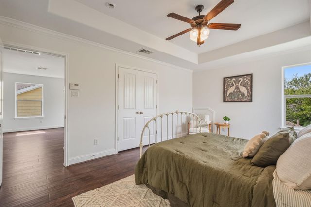 6004 Whipple WAY, Austin, TX 78745