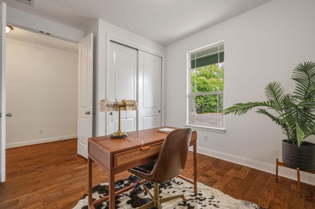 6004 Whipple WAY, Austin, TX 78745