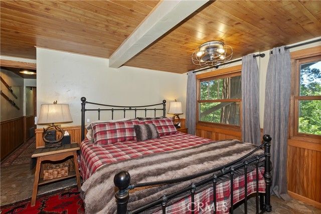 540 Rose Quartz, Lake Arrowhead, CA 92352