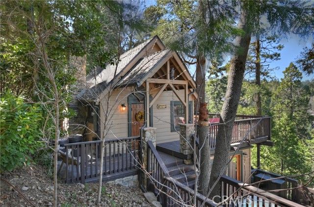 540 Rose Quartz, Lake Arrowhead, CA 92352