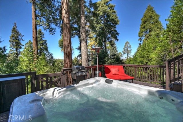 540 Rose Quartz, Lake Arrowhead, CA 92352