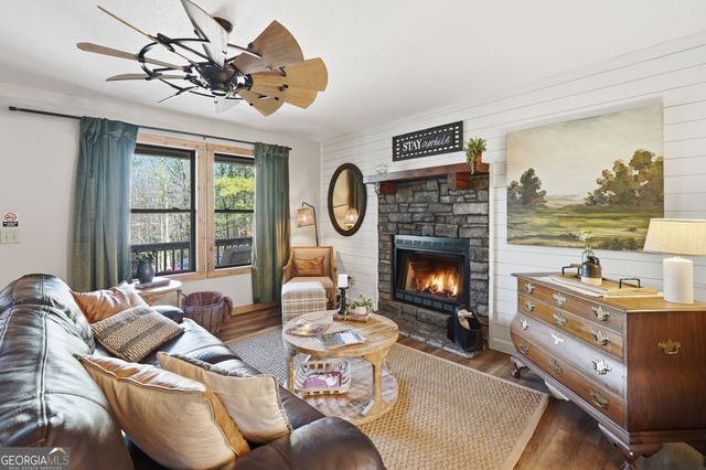 589 Spalding Circle, Ellijay, GA 30540