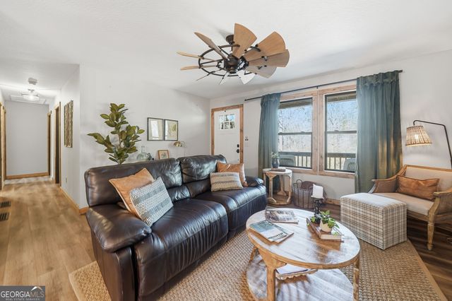 589 Spalding Circle, Ellijay, GA 30540