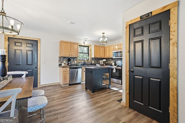 589 Spalding Circle, Ellijay, GA 30540