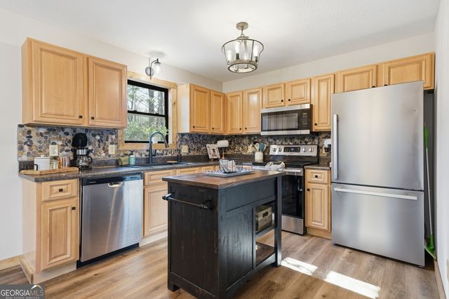 589 Spalding Circle, Ellijay, GA 30540