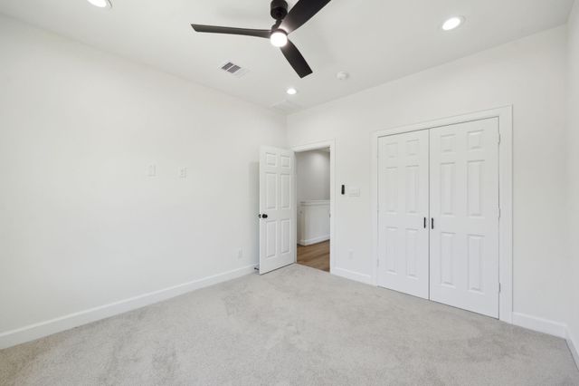 418 Delaware St, Houston, TX 77029