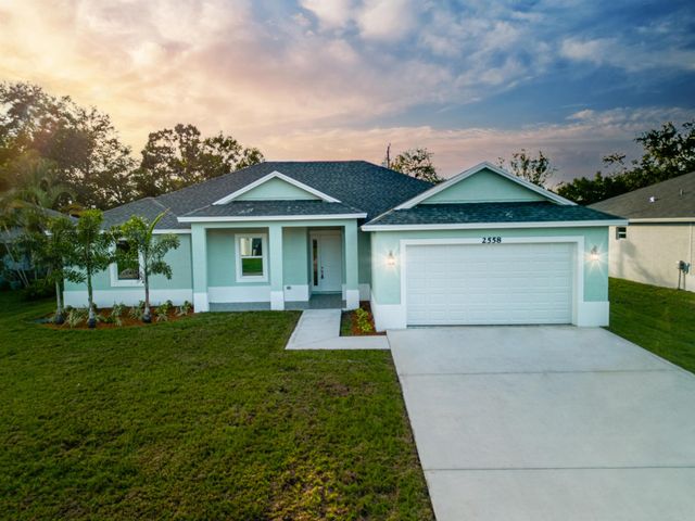 540 SW Rabbit Avenue, Port St Lucie, FL 34953