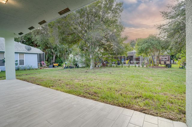 540 SW Rabbit Avenue, Port St Lucie, FL 34953