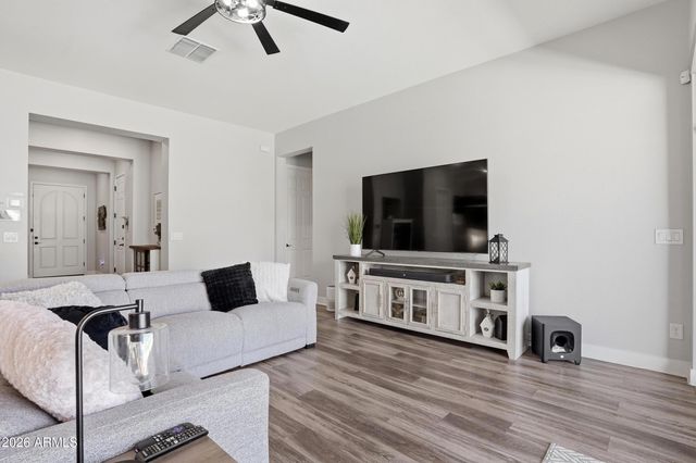 2846 W PATAGONIA Court, San Tan Valley, AZ 85144