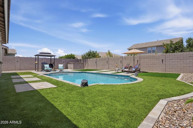 2846 W PATAGONIA Court, San Tan Valley, AZ 85144