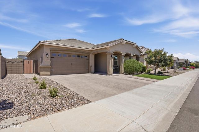 2846 W PATAGONIA Court, San Tan Valley, AZ 85144