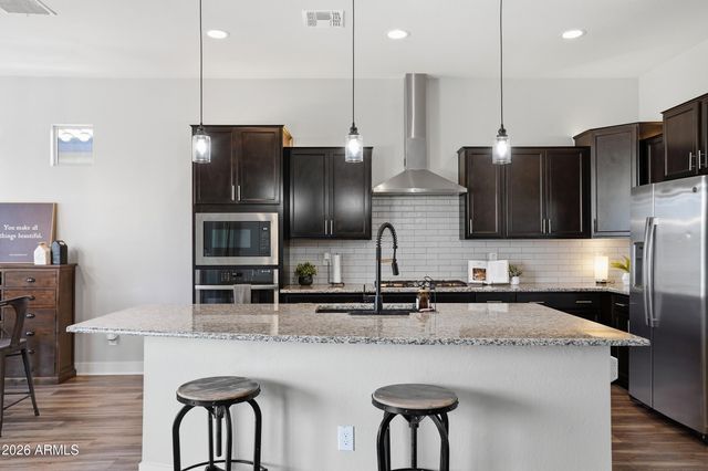 2846 W PATAGONIA Court, San Tan Valley, AZ 85144