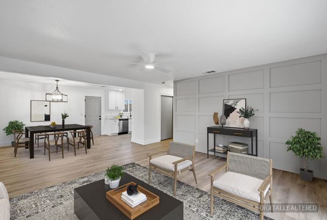 4633 E Cornell Avenue, Fresno, CA 93703