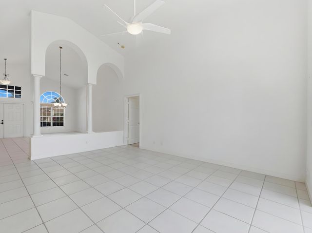 7123 Brunswick Circle, Boynton Beach, FL 33437