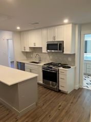 61 County St 310, Dover, MA 02030