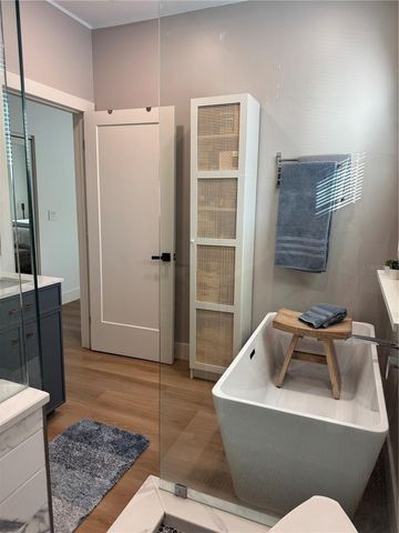 212 S FREMONT AVENUE, Tampa, FL 33606