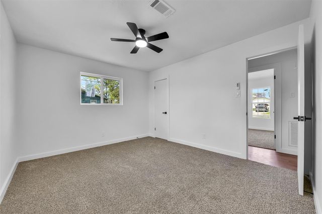 1913 41st Avenue N, Texas City, TX 77590