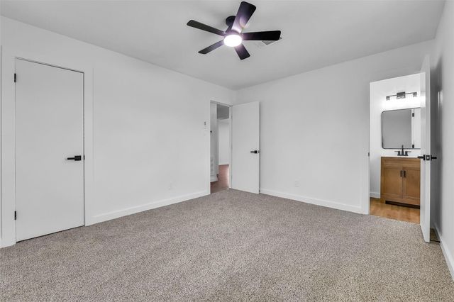 1913 41st Avenue N, Texas City, TX 77590