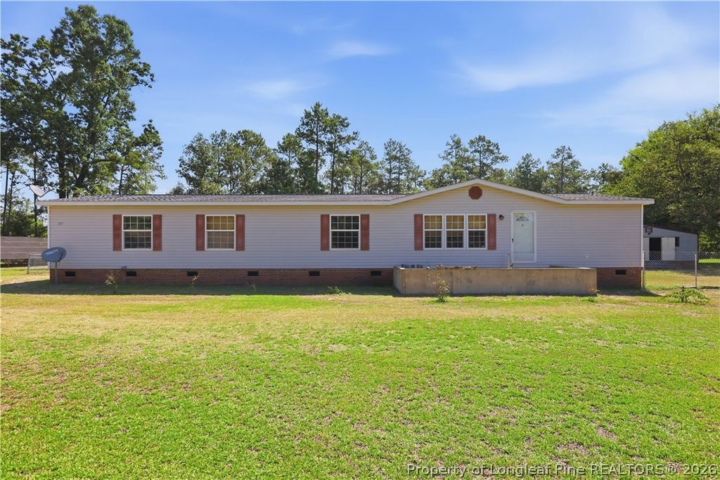 371 Maysville Lane Lane, Tar Heel, NC 28392 — exterior