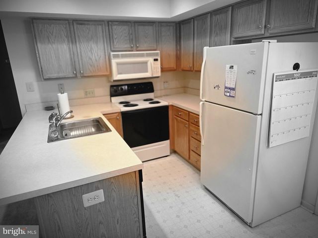 131 HORSESHOE DR, Quakertown, PA 18951