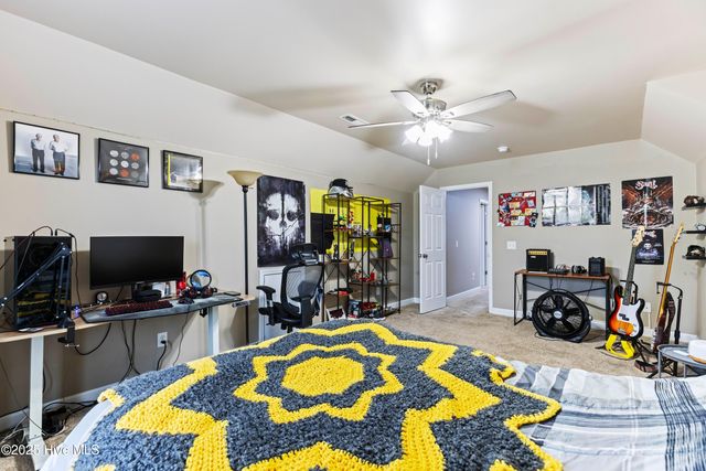 118 Moonstone Court, Jacksonville, NC 28546