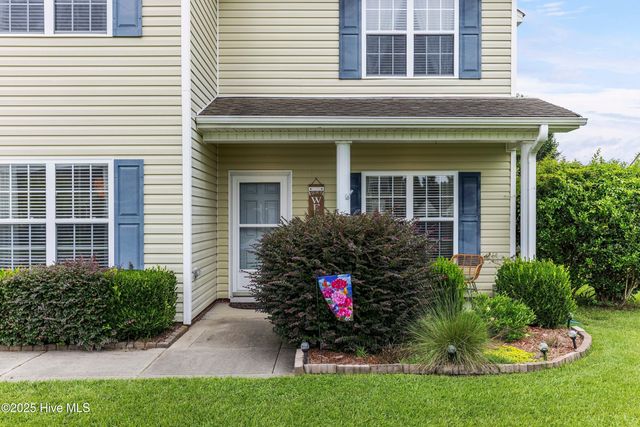 118 Moonstone Court, Jacksonville, NC 28546