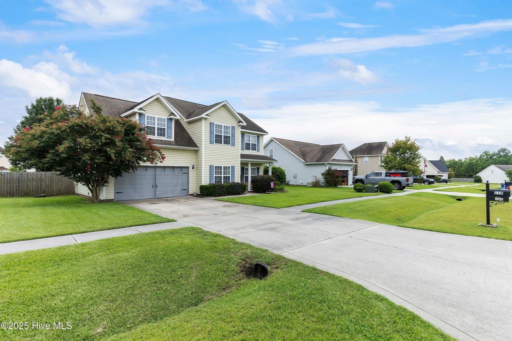 118 Moonstone Court, Jacksonville, NC 28546