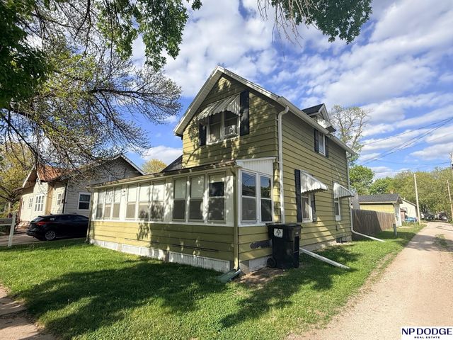 440 N L Street, Fremont, NE 68025