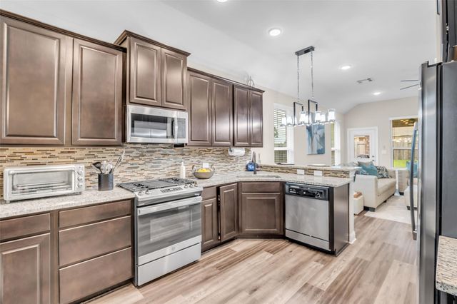 19055 Minero Lane, Montgomery, TX 77356