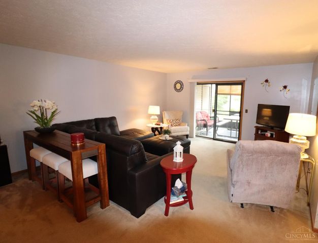 3963 School Section Road, Green Twp, OH 45211