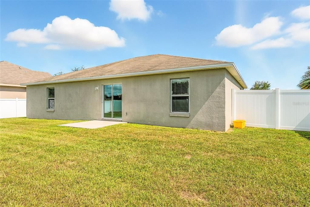 Image 24 of property listing at 6867 HEATHERBROOK DRIVE, Lakeland, FL 33809