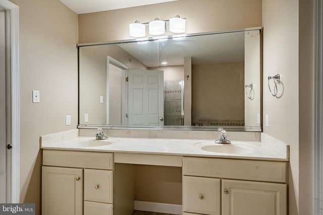 143 BIRCHWOOD DR, West Chester, PA 19380