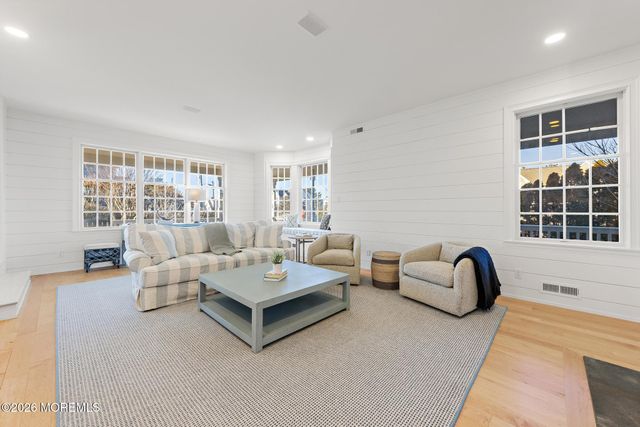 101 Rose Court, Long Beach Twp, NJ 08008