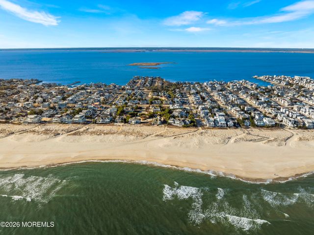 101 Rose Court, Long Beach Twp, NJ 08008