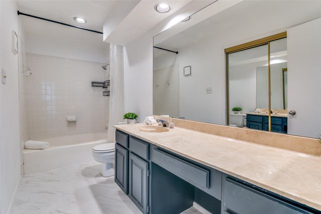 7151 Gaston Avenue 1109, Dallas, TX 75214