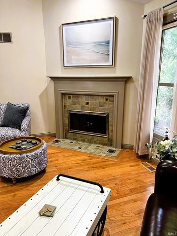 1606 Pine Top Trace, Mishawaka, IN 46545