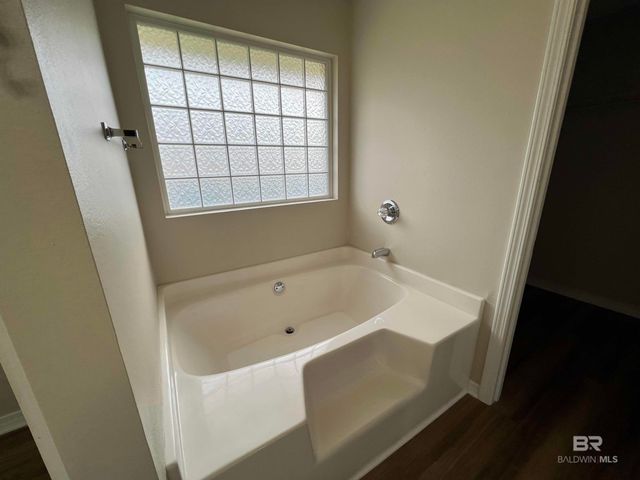 27733 Bay Branch Drive, Daphne, AL 36526