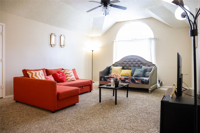 4707 Aramis Drive, Arlington, TX 76016