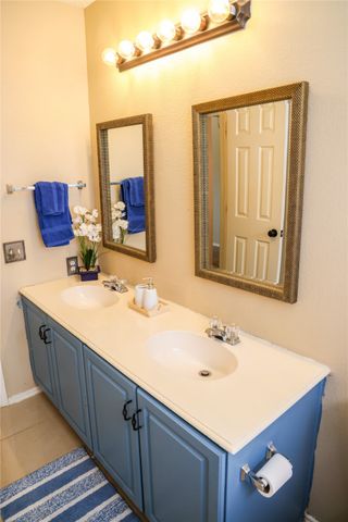 4707 Aramis Drive, Arlington, TX 76016