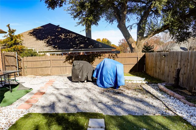 4707 Aramis Drive, Arlington, TX 76016