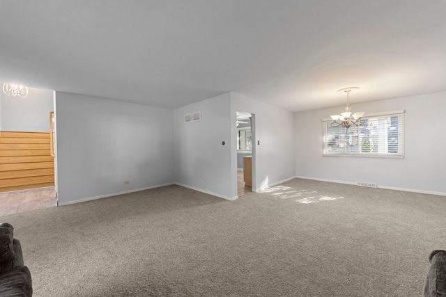 18749 Loomis Avenue, Homewood, IL 60430