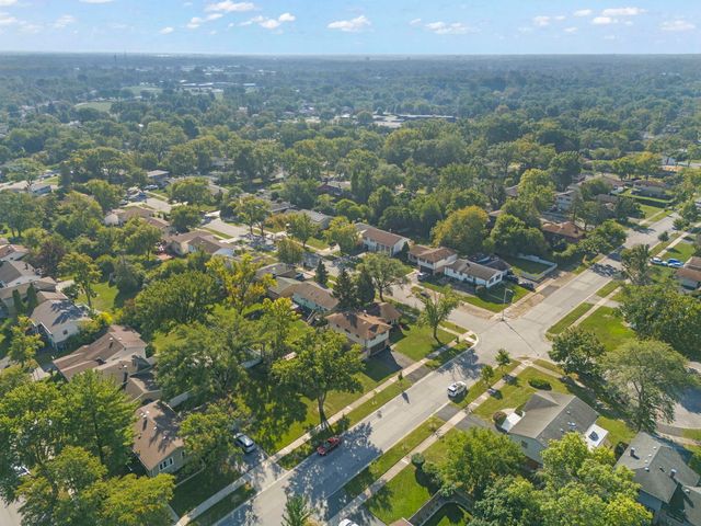 18749 Loomis Avenue, Homewood, IL 60430