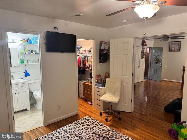 7512 HAWTHORNE #3, Hyattsville, MD 20785