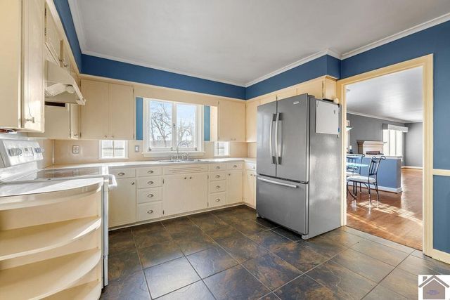 1013 Radio Rd, Almo, KY 42020