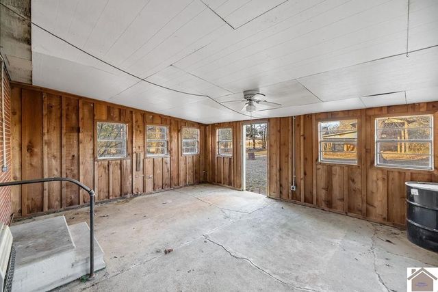 1013 Radio Rd, Almo, KY 42020