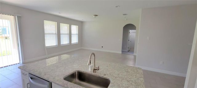 15602 COMPASS ROSE STREET, Winter Garden, FL 34787