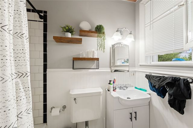 133 Cottage Street, Pawtucket, RI 02860